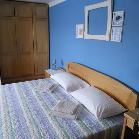 Guest house Dinko Valun